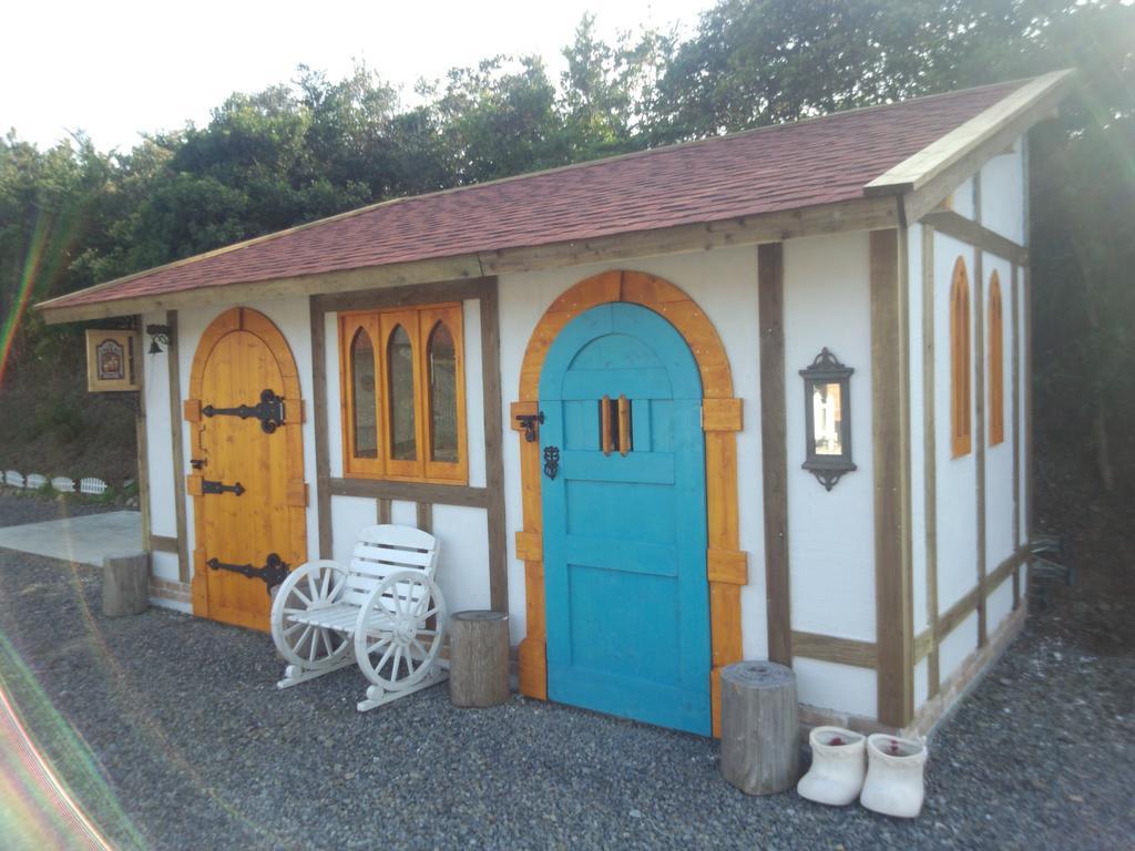 Cottage Morinokokage Yakushima  Exterior photo